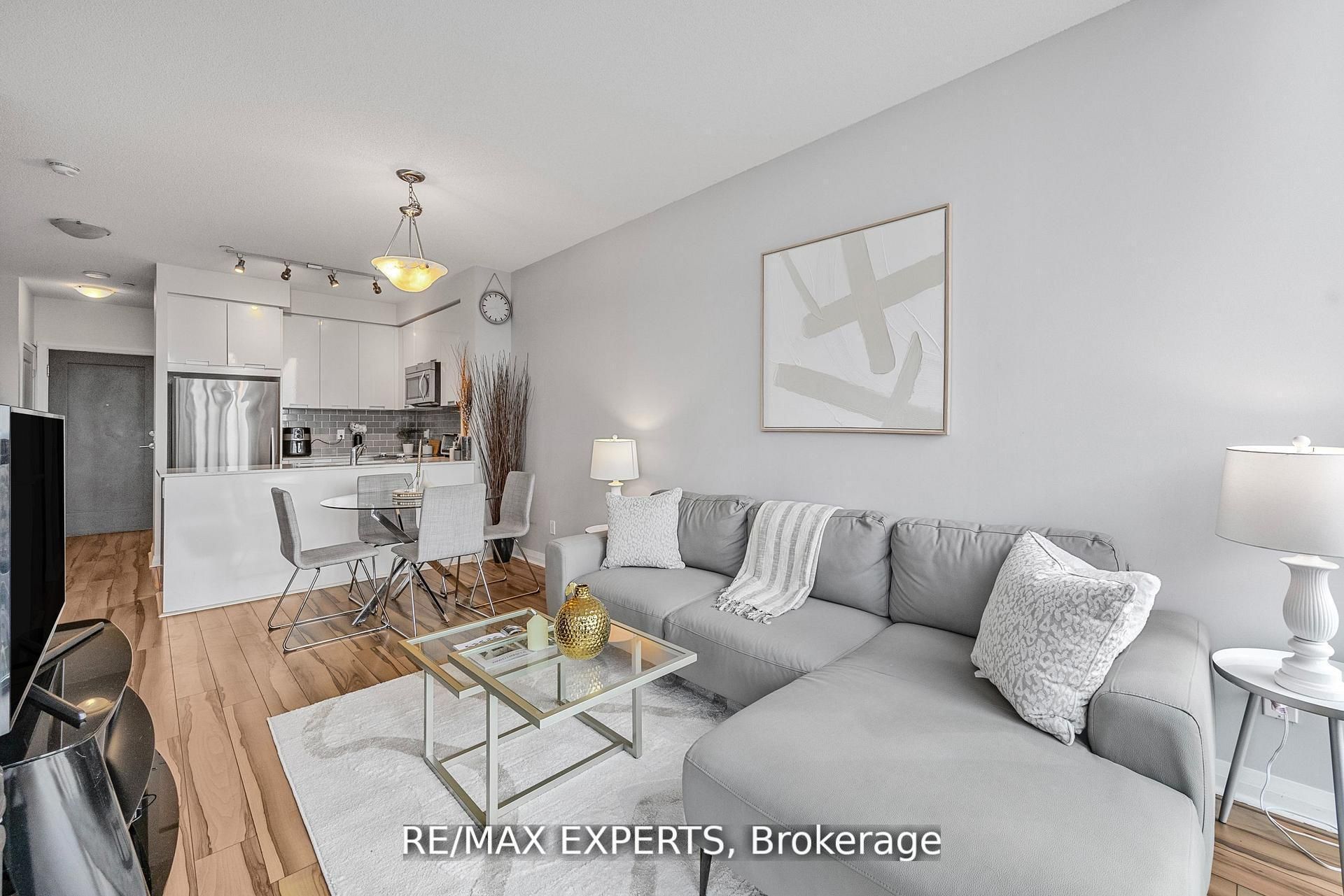 75 Eglinton Avenue W 2408