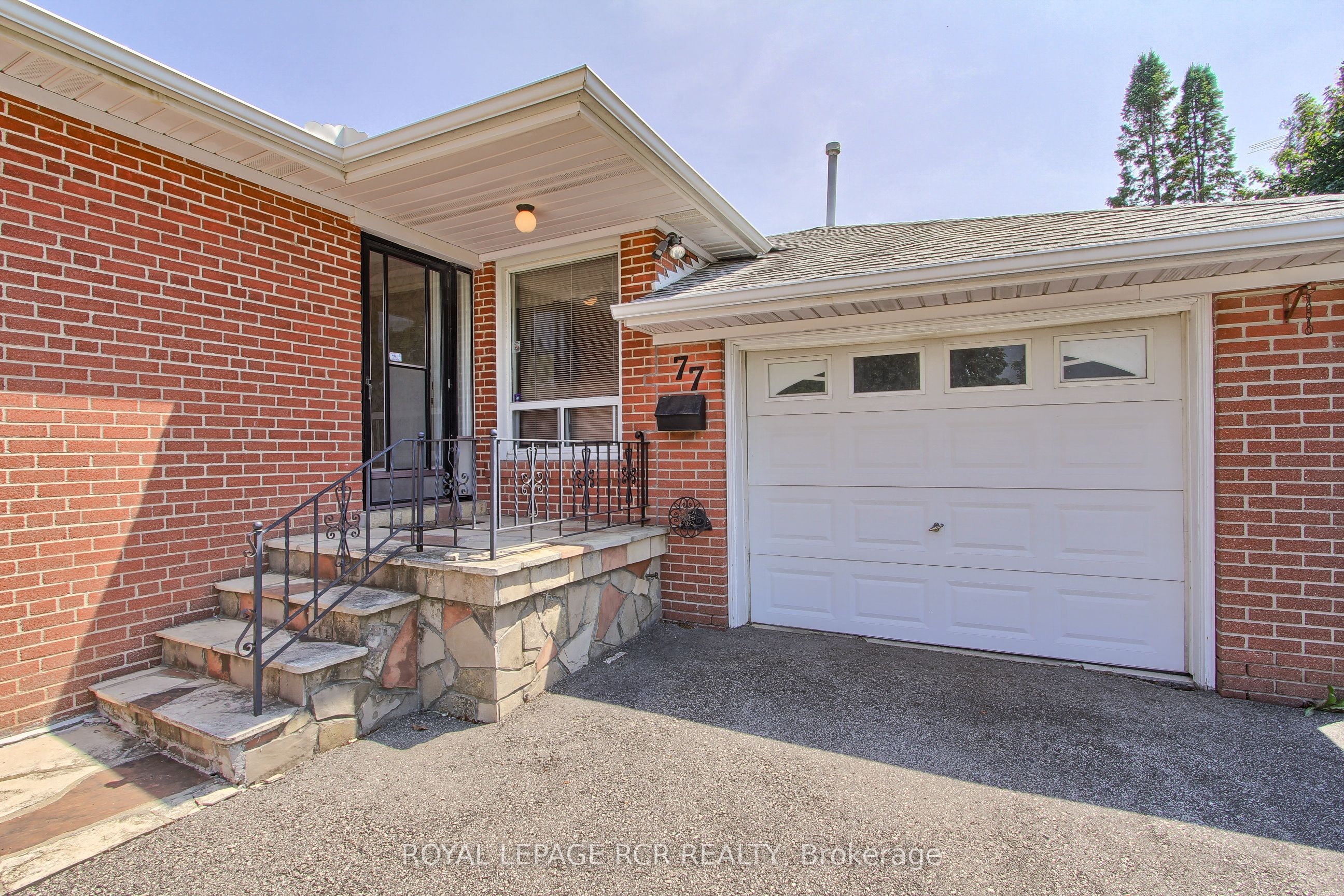 77 Alhart Drive