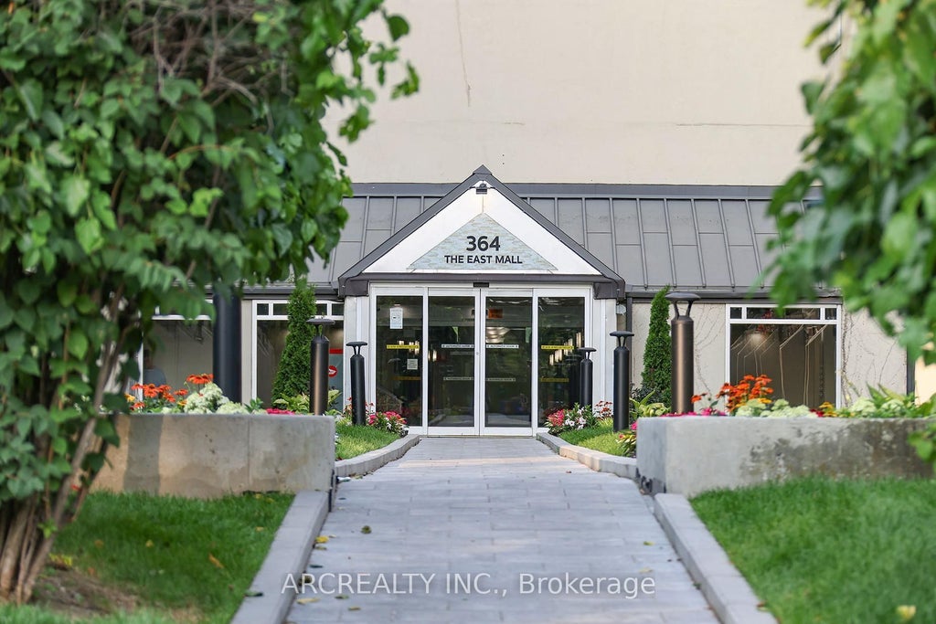 Photo of 364 The East Mall N/A #127, Toronto, ON M9B 6C5 (MLS # W13751064)