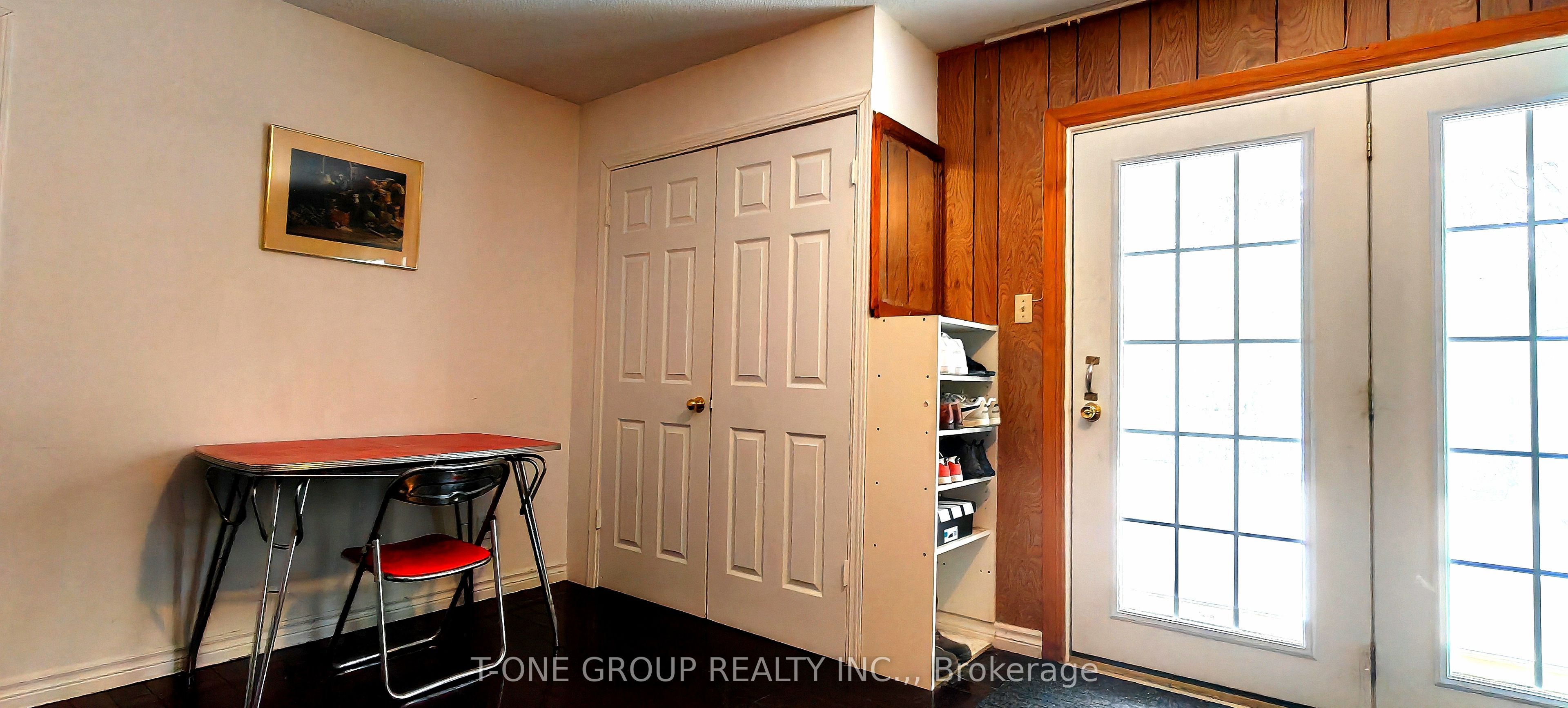 213 Risebrough Circuit