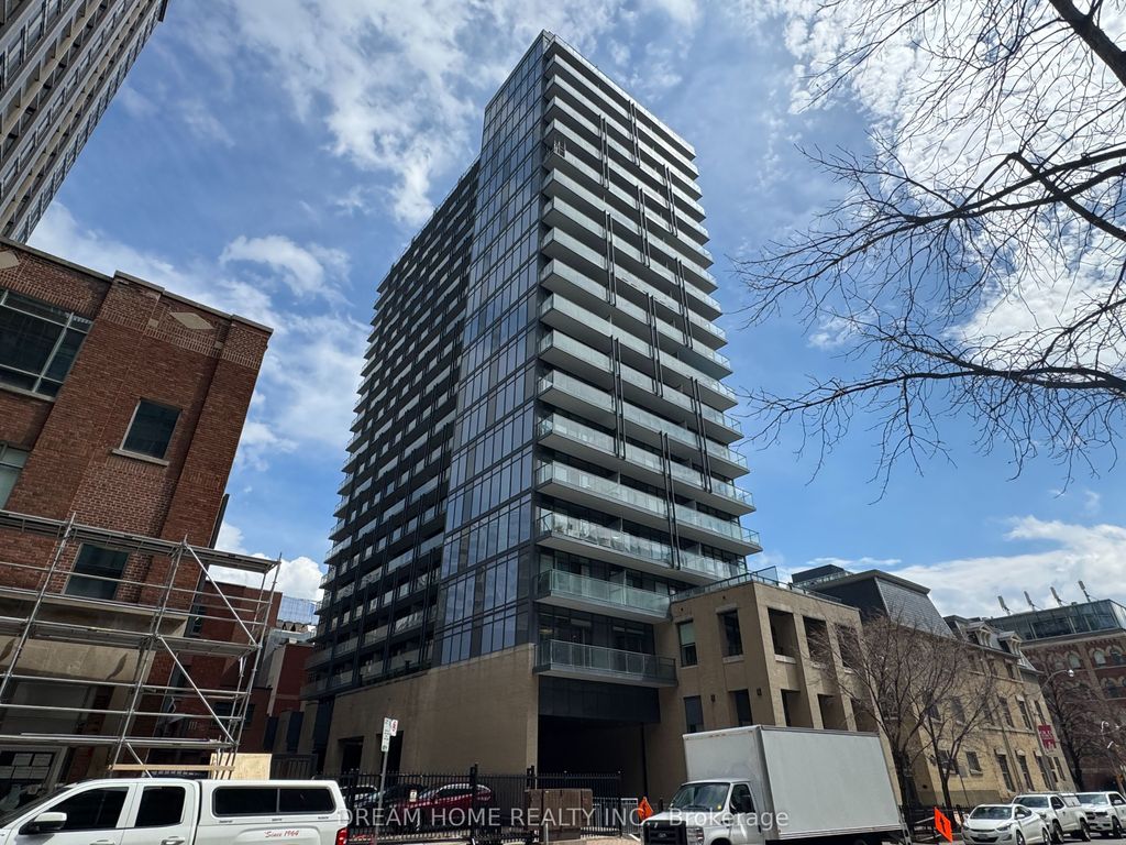 Photo of 105 George Street #Lph2104, Toronto, ON M5A 2N4 (MLS # C13004298)