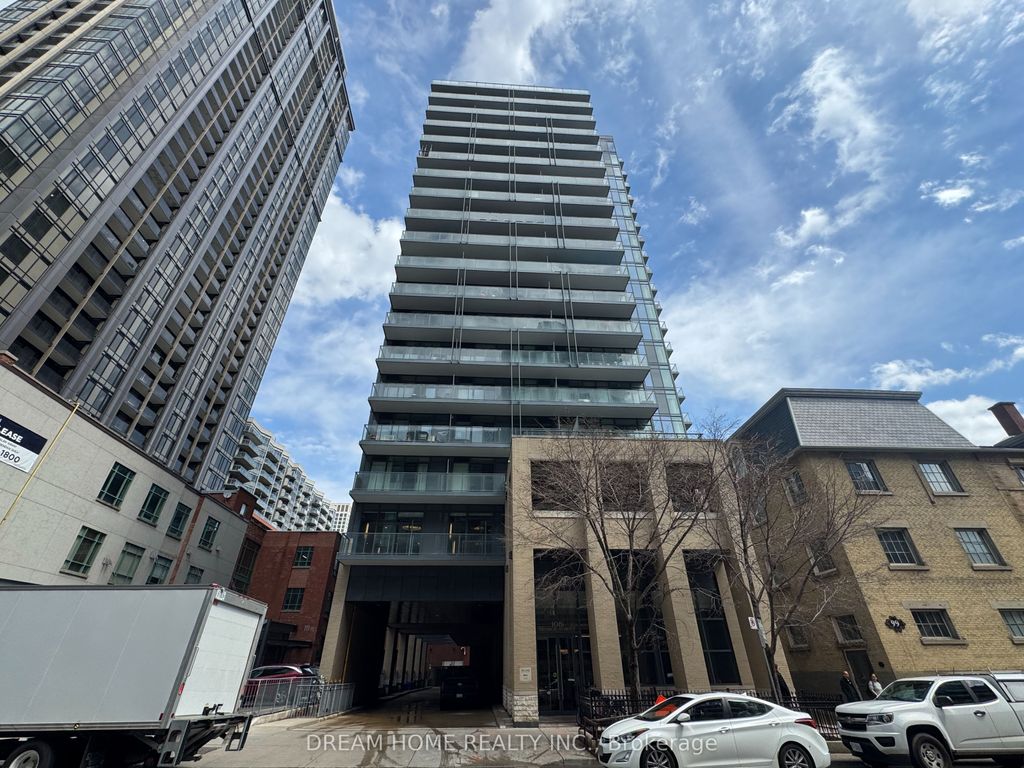 Photo of 105 George Street #Lph2104, Toronto, ON M5A 2N4 (MLS # C13004298)