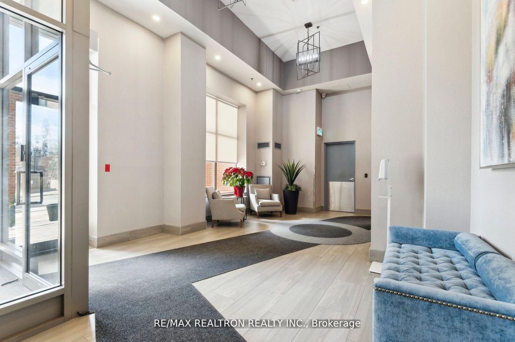 Photo of 18 Merton Street #906, Toronto, ON M4S 3G9 (MLS # C12688044)