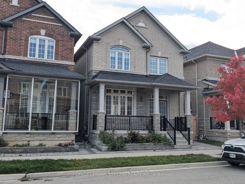 11 Rexford Drive Markham ON L6B 0Z5