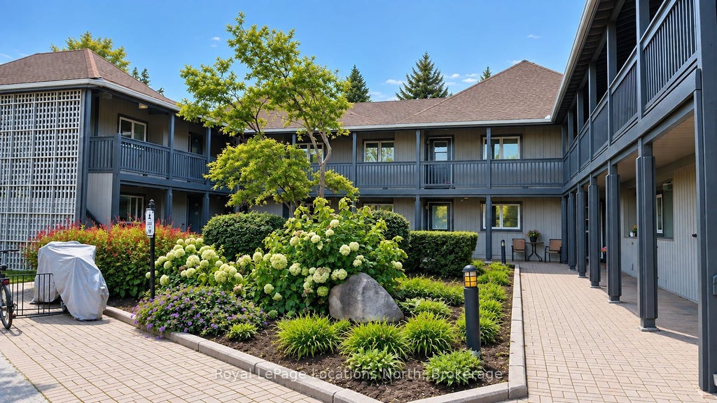Photo of 288 Mariners Way #3, Collingwood, ON L9Y 5C7 (MLS # S13817204)