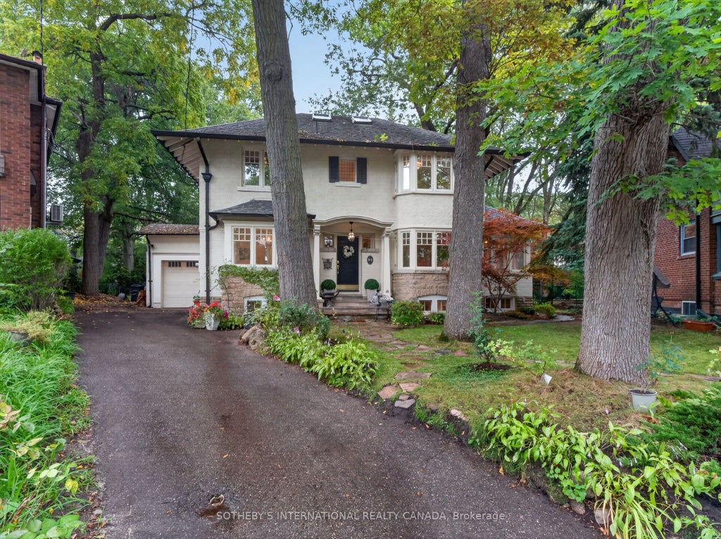 Photo of 91 Braemore Gardens, Toronto, ON M6G 2C7 (MLS # C13851128)