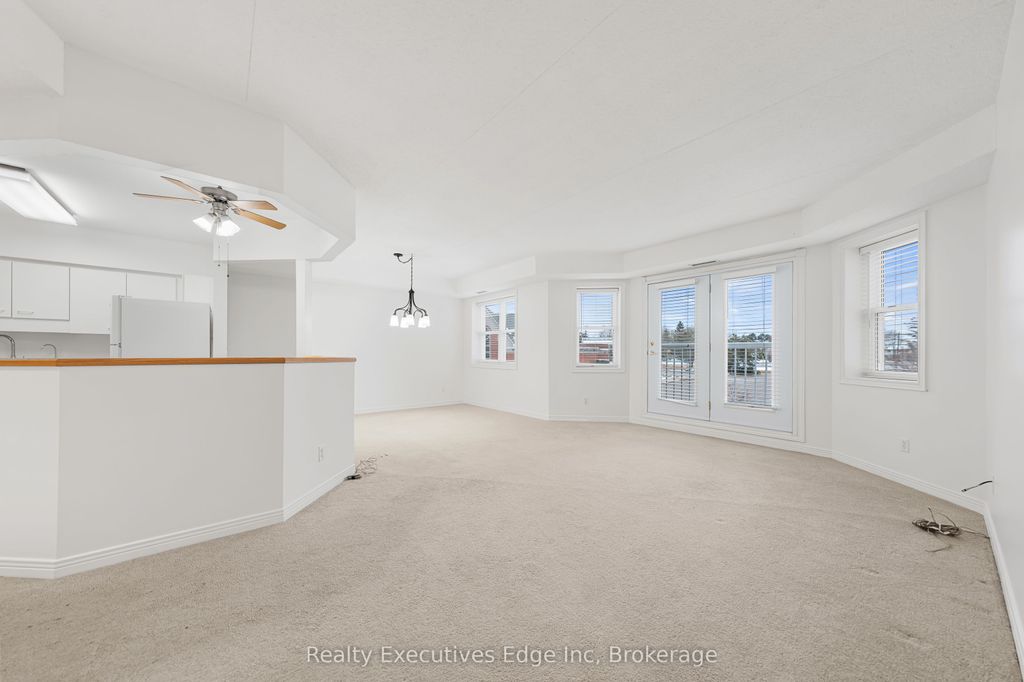 Photo of 208 Silvercreek Parkway N #205, Guelph, ON N1H 8H2 (MLS # X12644048)