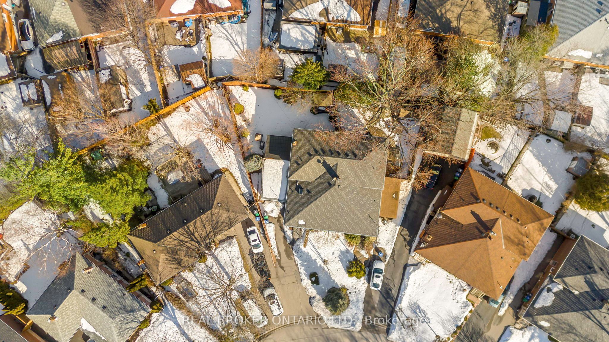 3465 Orion Crescent