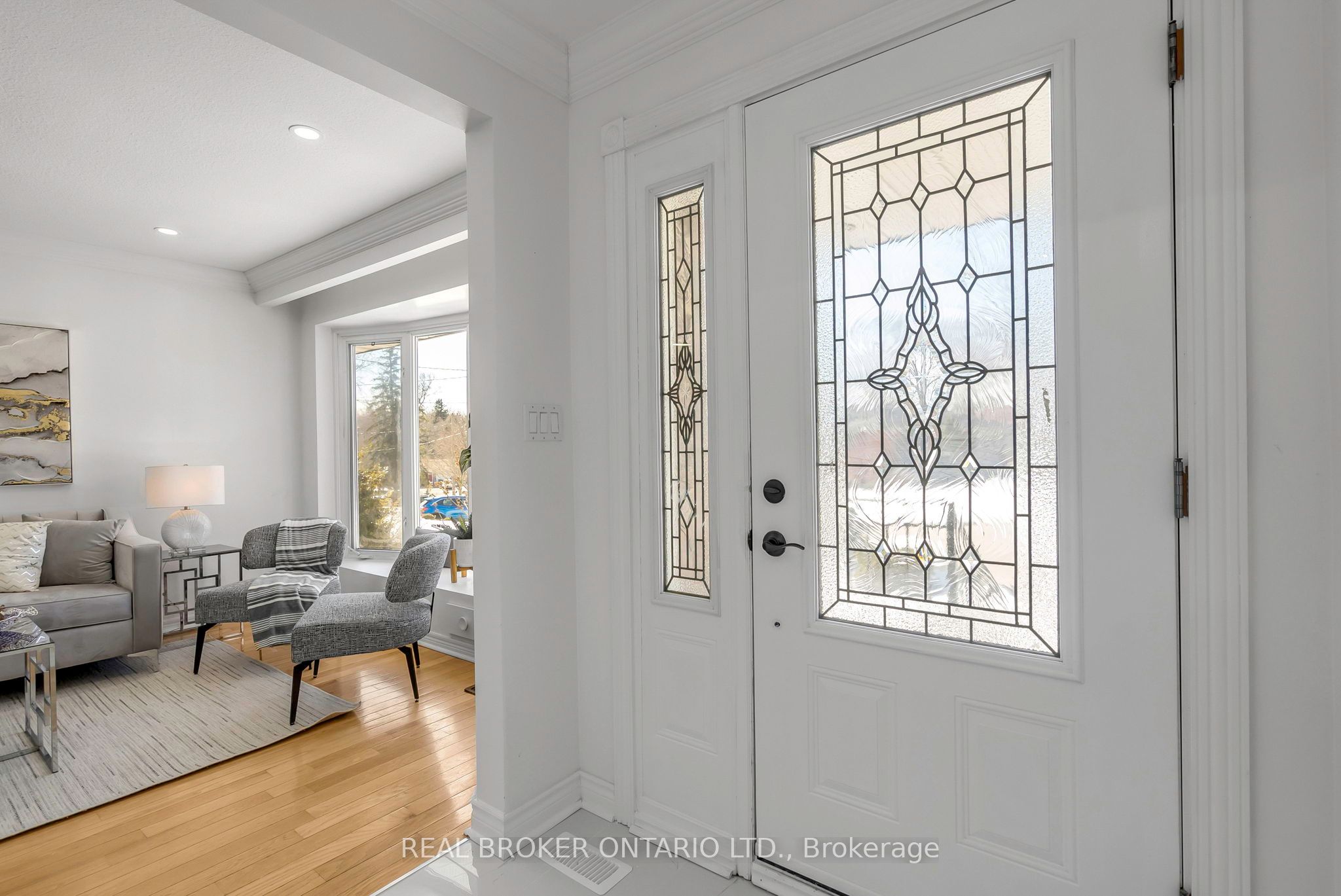 3465 Orion Crescent