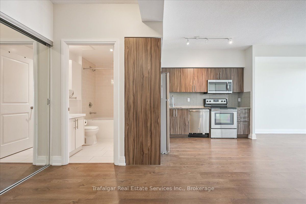 55 Speers Road LPH01