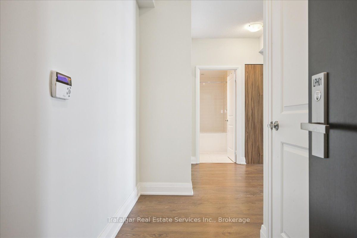 55 Speers Road LPH01