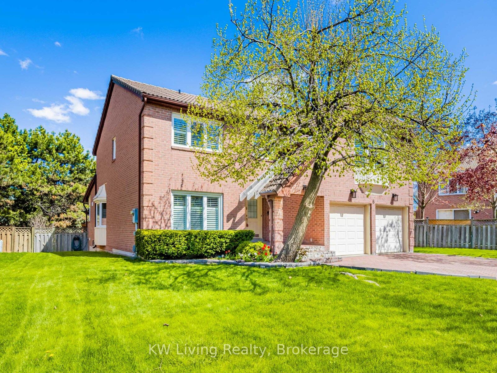 6 Ellingwood Court