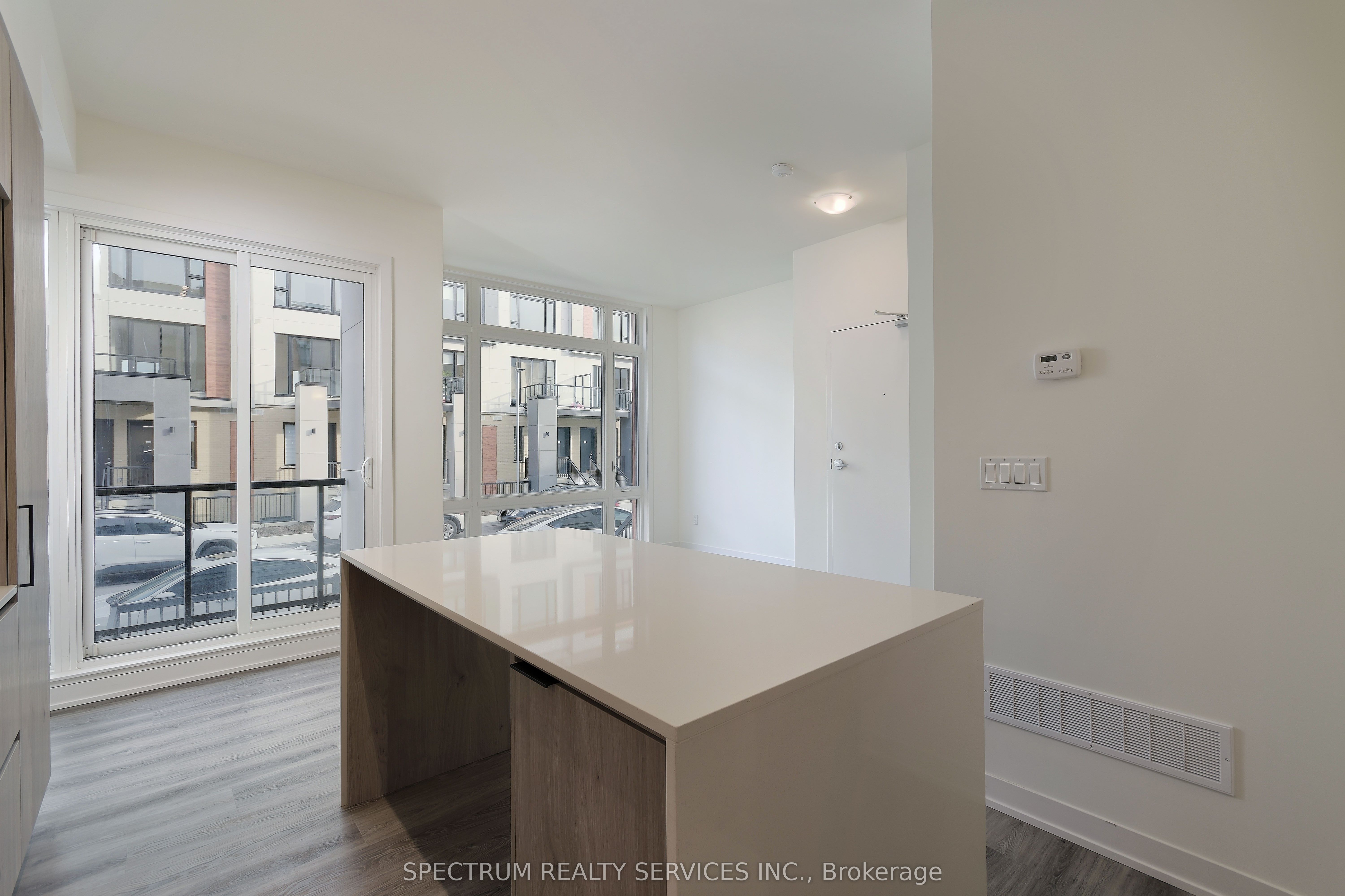 2 Steckley House Lane 922