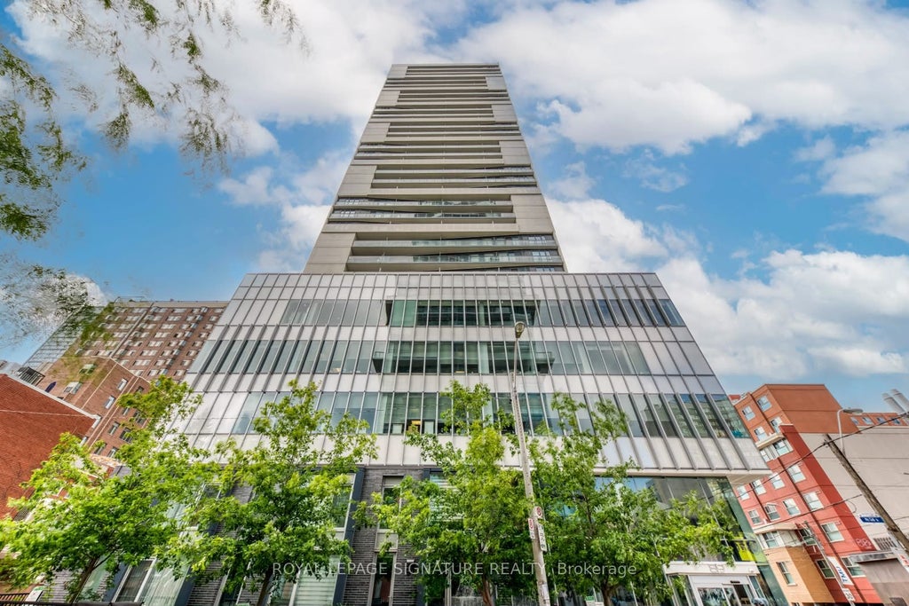 Photo of 89 McGill Street #1011, Toronto, ON M5B 1H5 (MLS # C14034324)
