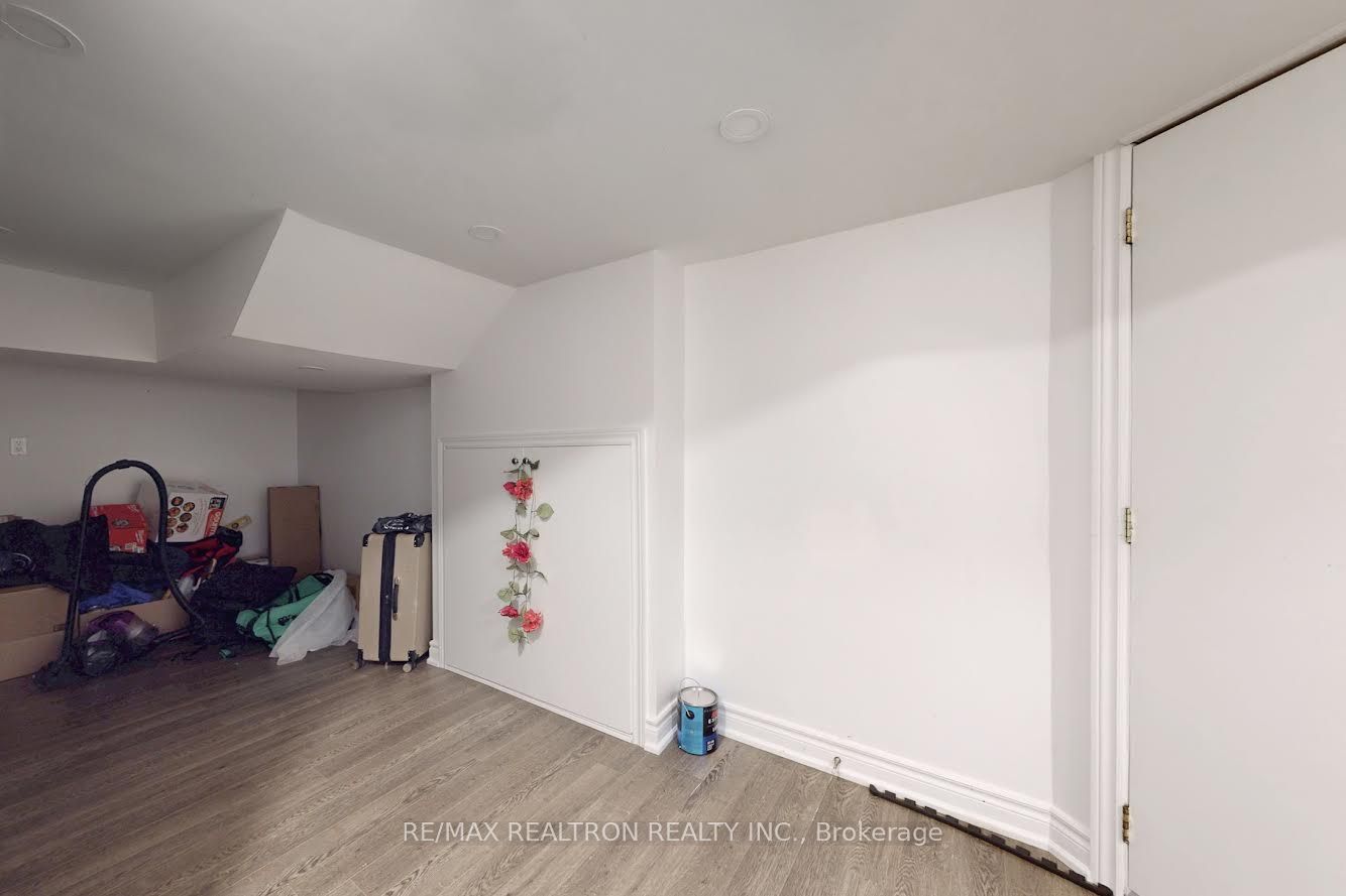 107 Bel Canto Crescent W Basement