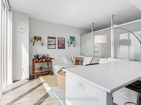 Photo of 426 University Avenue #4101, Toronto, ON M5G 1S9 (MLS # C12594152)