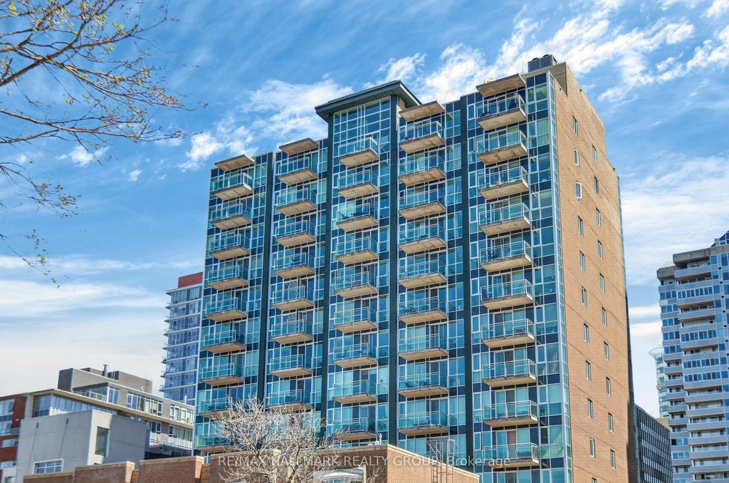 Photo of 134 York Street #1401, Lower Town - Sandy Hill, ON K1N 1K8 (MLS # X13066480)