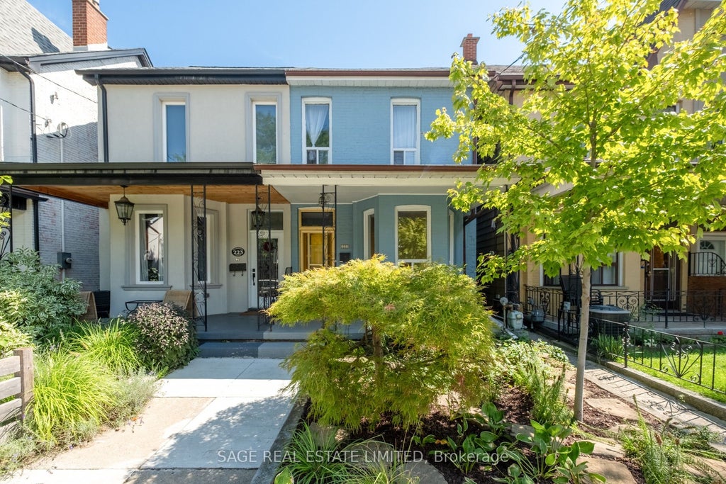 Photo of 221 Palmerston Avenue, Toronto, ON M6J 2J3 (MLS # C13722554)