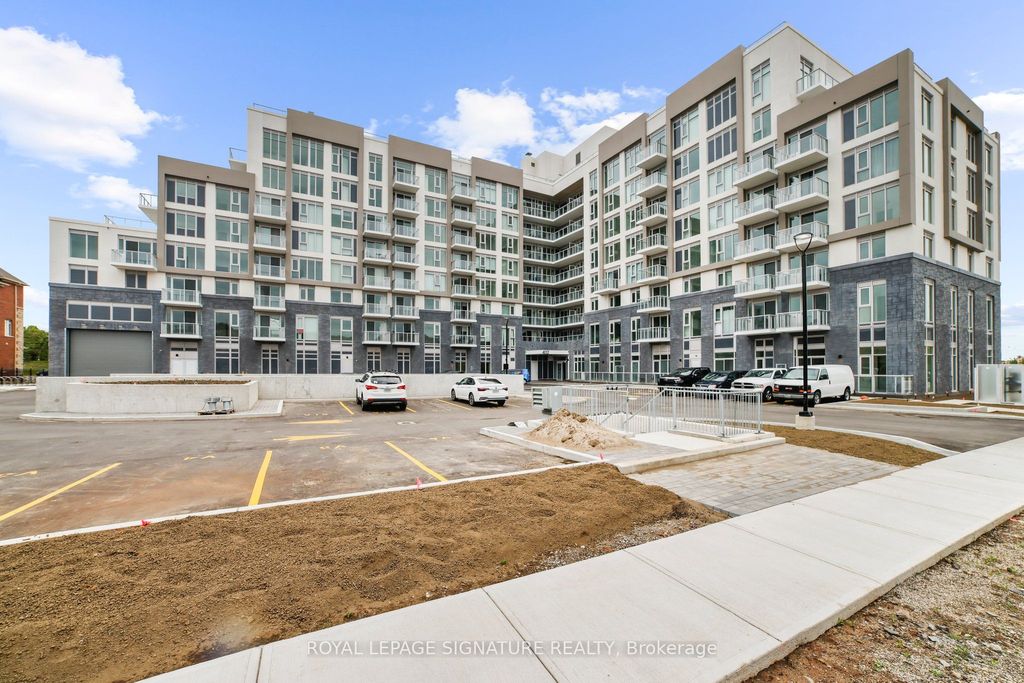 Photo of 412 Silver Maple Road, Oakville, ON L6H 0S2 (MLS # W13123462)