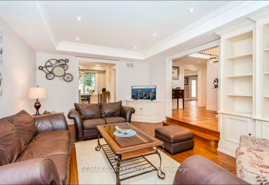 1749 Wembury Road Upper