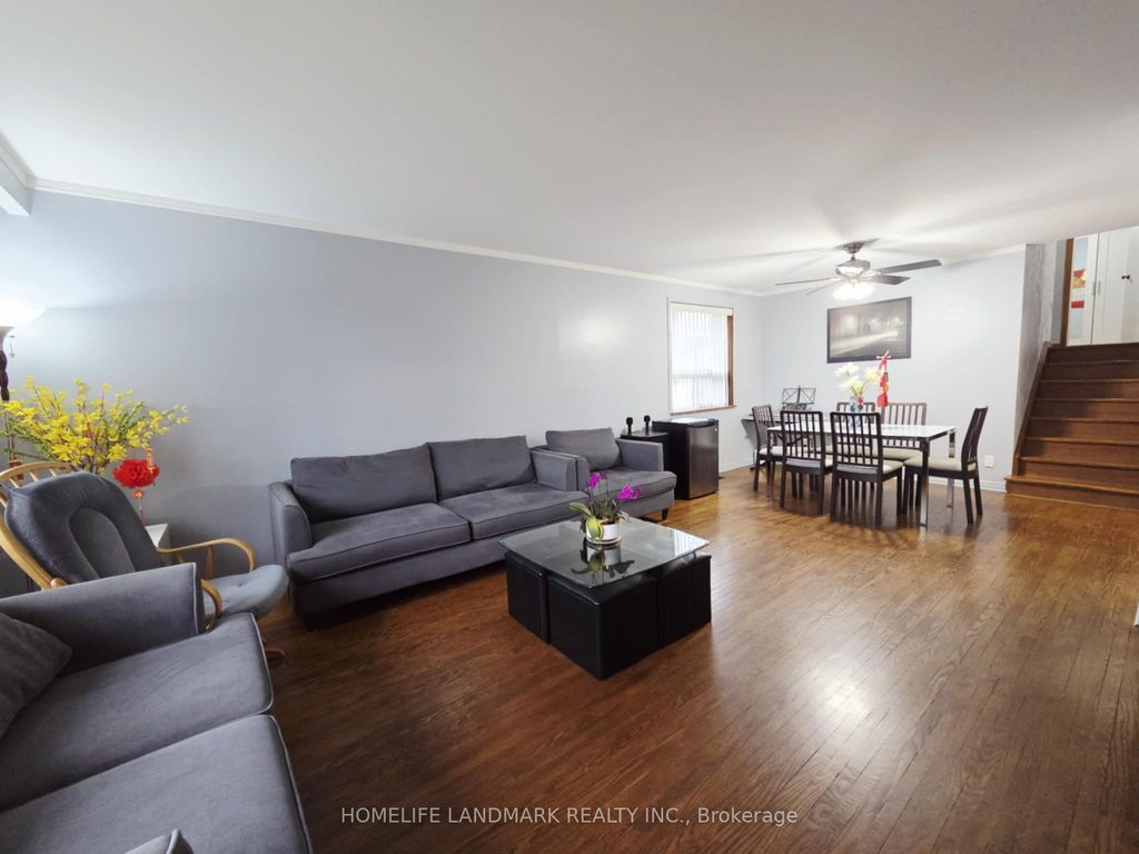 Photo of 7 Burtonwood Crescent, Toronto, ON M9V 3L9 (MLS # W12873328)