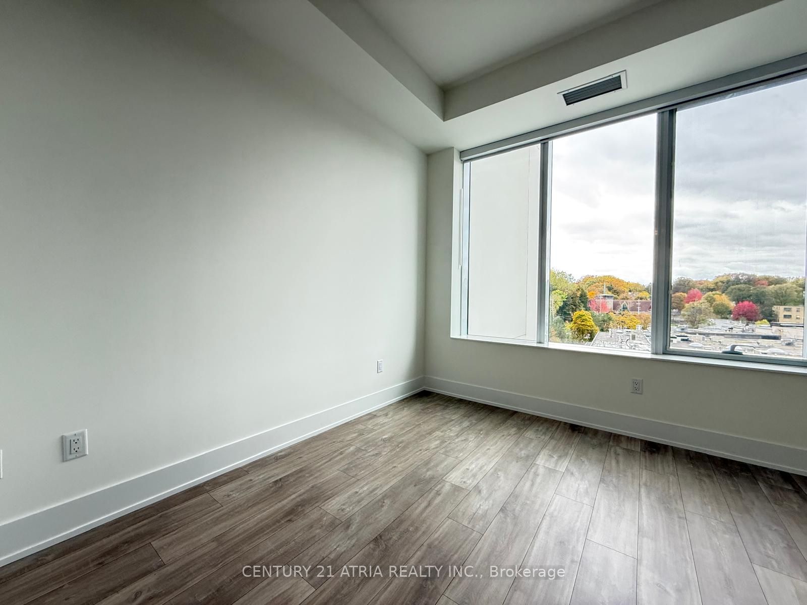 259 The Kingsway N/A 513