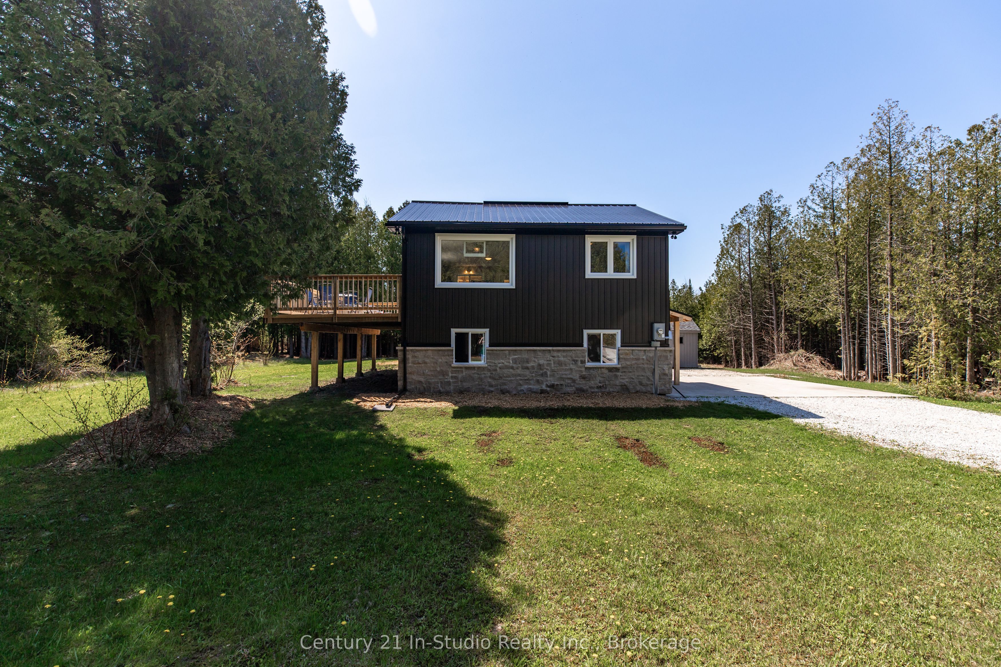174 Oliphant Way