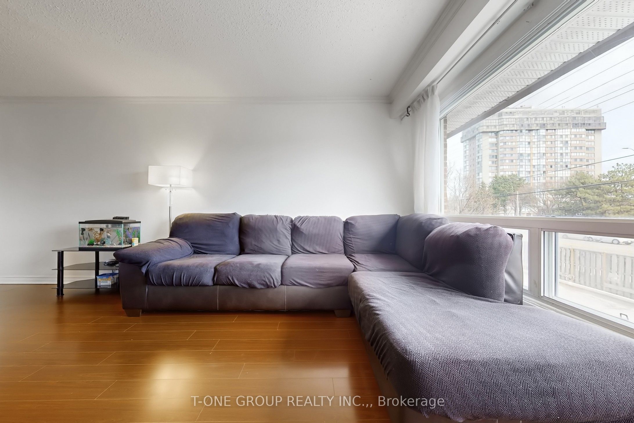 3025 Cedarglen Gate 75