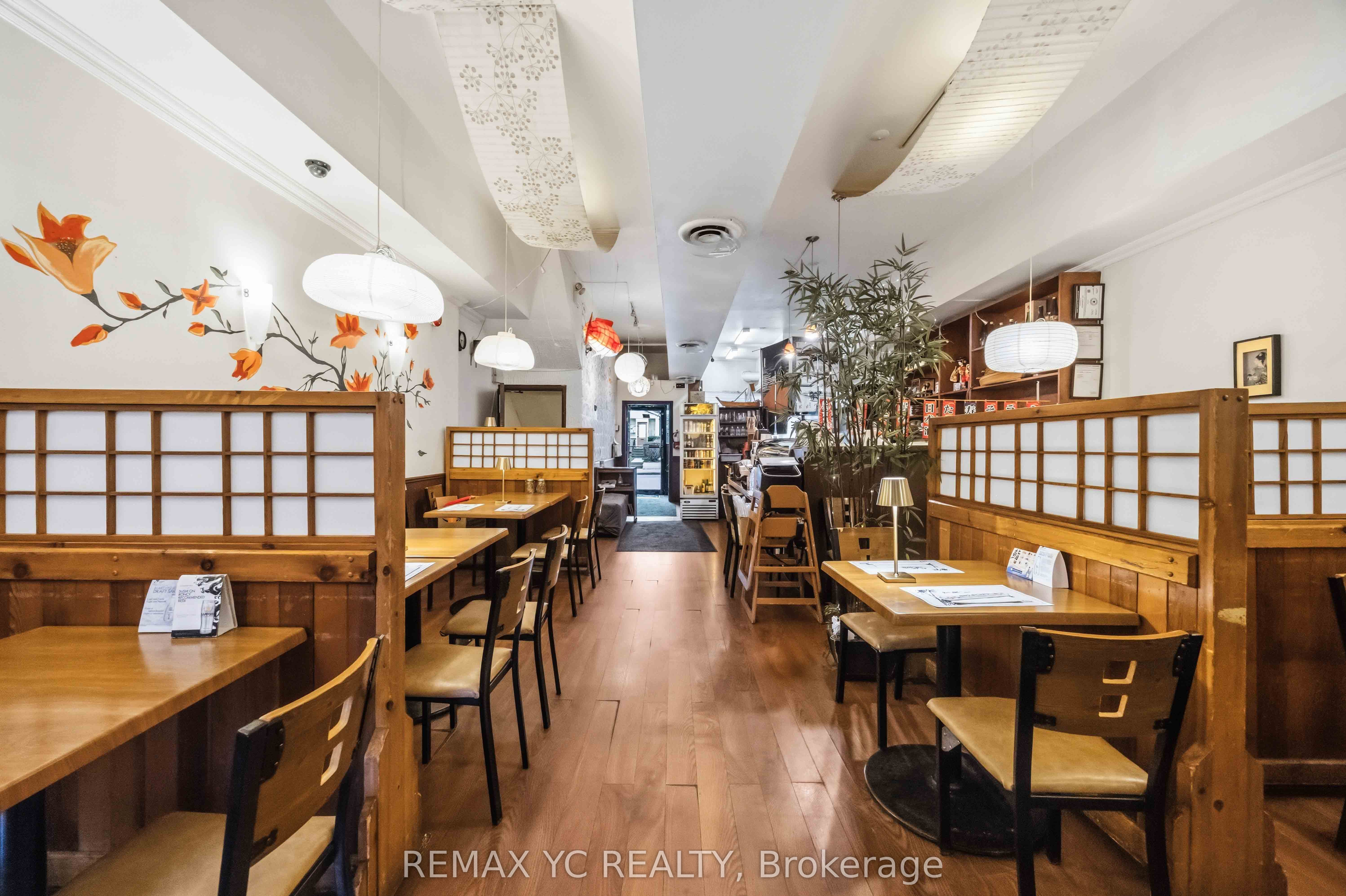 293 Roncesvalles Avenue