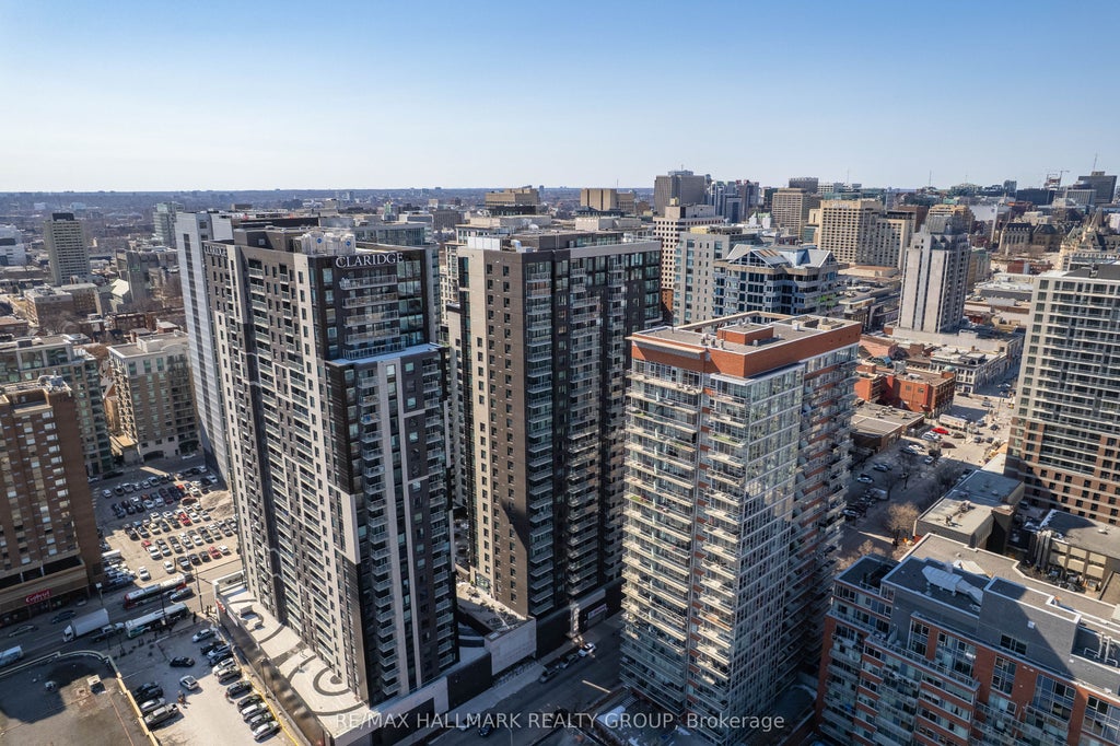 Photo of 180 George Street #2302, Lower Town - Sandy Hill, ON K1N 0G8 (MLS # X14032438)