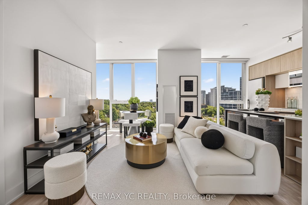 Photo of 1 Belsize Drive #801, Toronto, ON M4S 0B9 (MLS # C13549368)