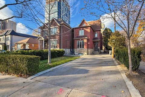 Photo of 90 Fairleigh Crescent, Toronto, ON M6C 3R9 (MLS # C12629984)