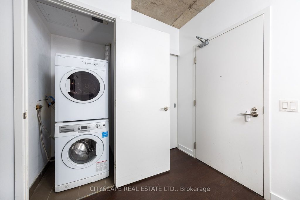 Photo of 1030 King Street W #332, Toronto, ON M6K 0B4 (MLS # C12345961)