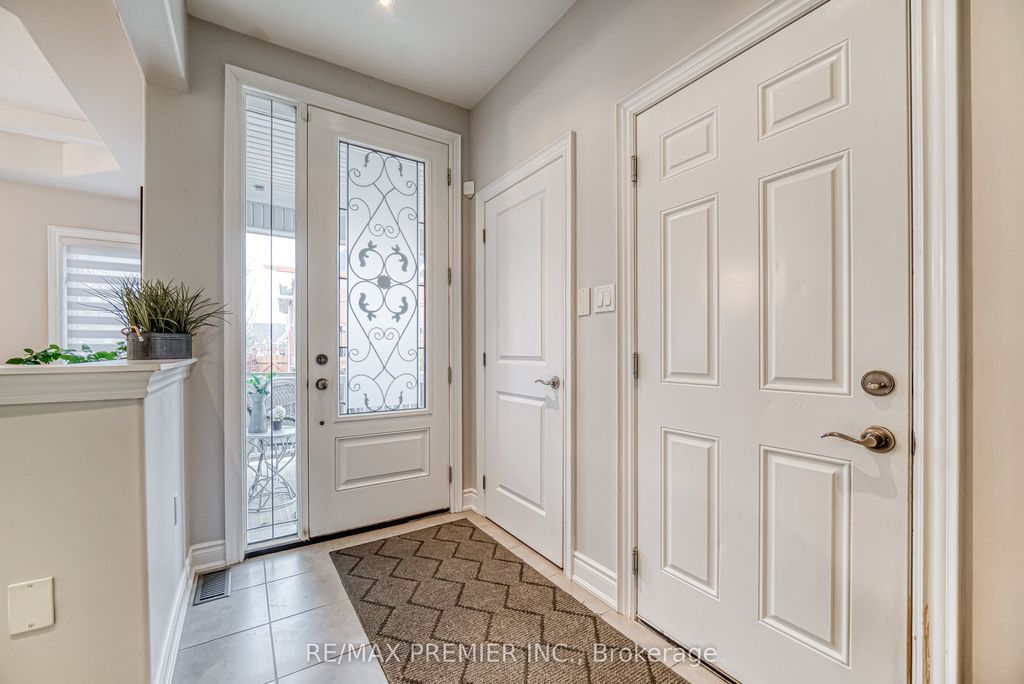 Photo of 1878 Lamstone Street, Innisfil, ON L9S 4Z8 (MLS # N12450535)