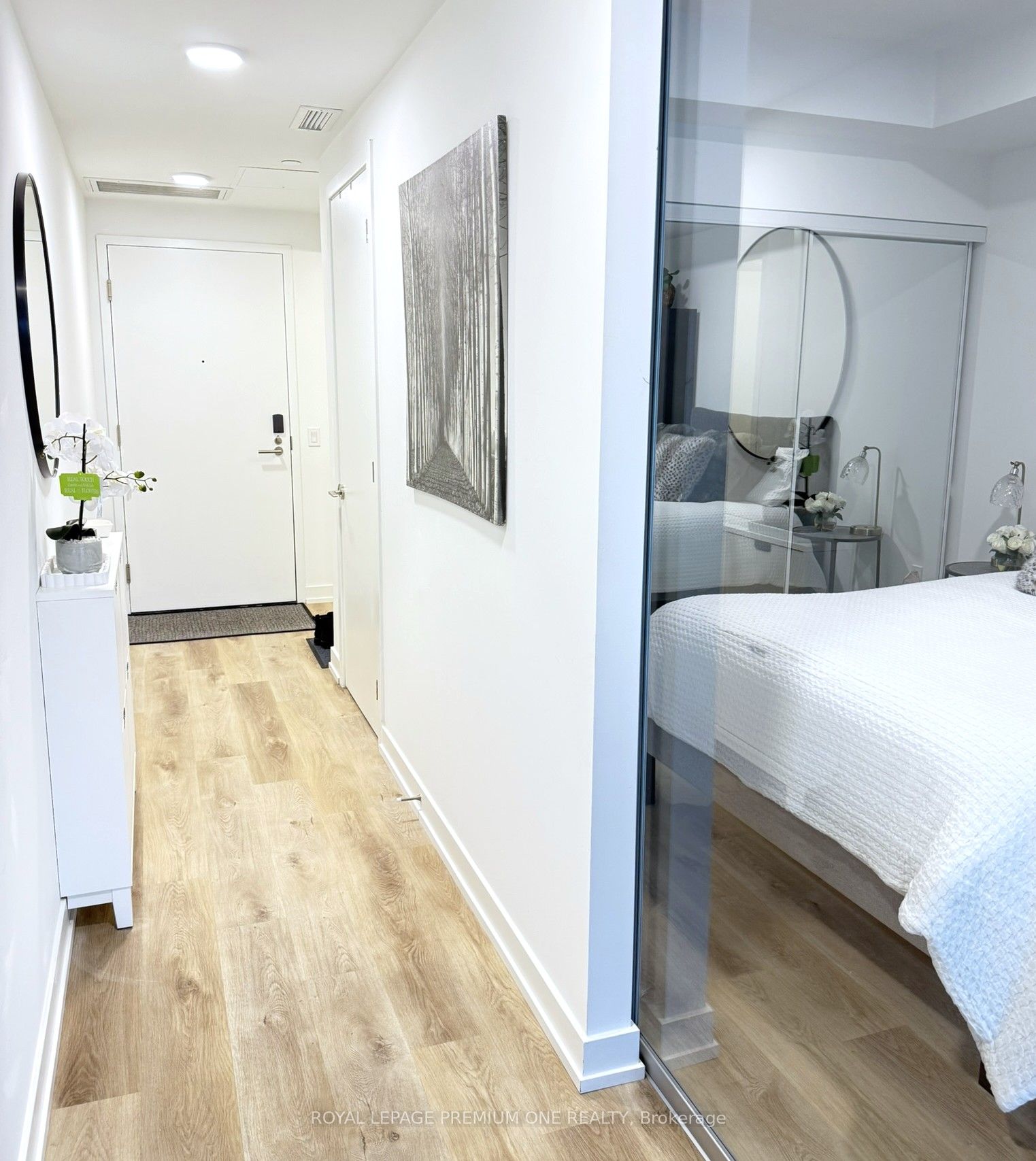 6 Chartwell Road 319