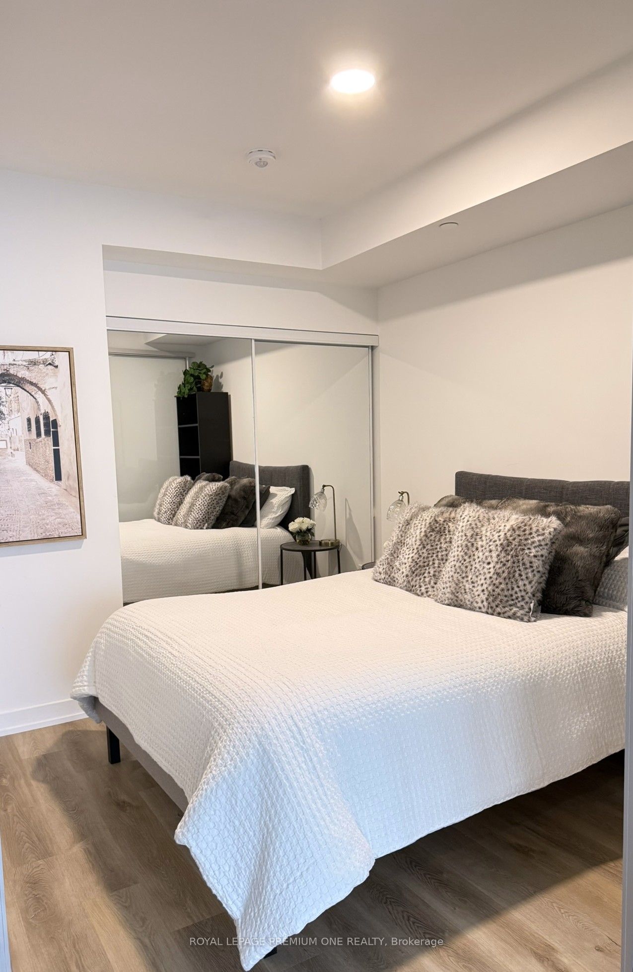 6 Chartwell Road 319