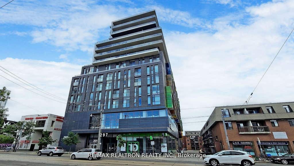 Photo of 297 College Street #917, Toronto, ON M5T 1S2 (MLS # C13168966)