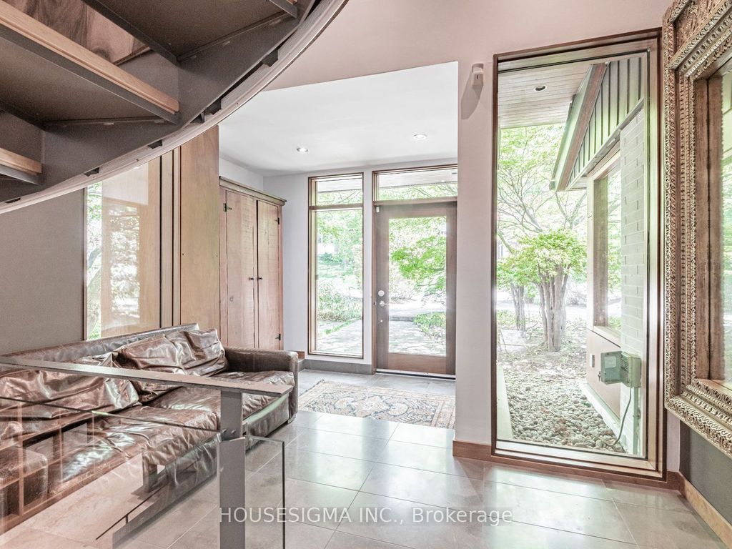 Photo of 94 Laurentide Drive, Toronto, ON M3A 3E5 (MLS # C12349780)