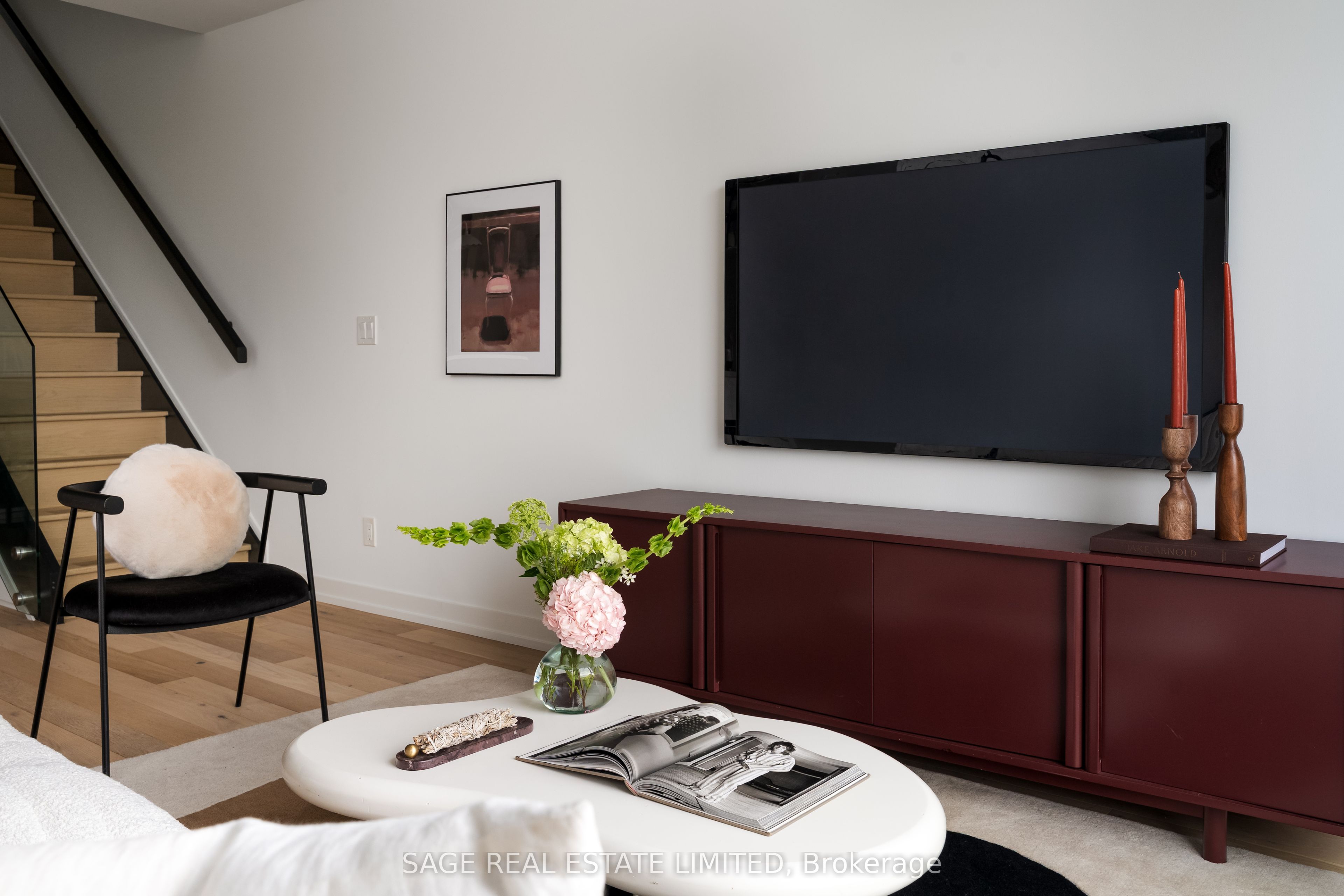 35 Wabash Avenue 321