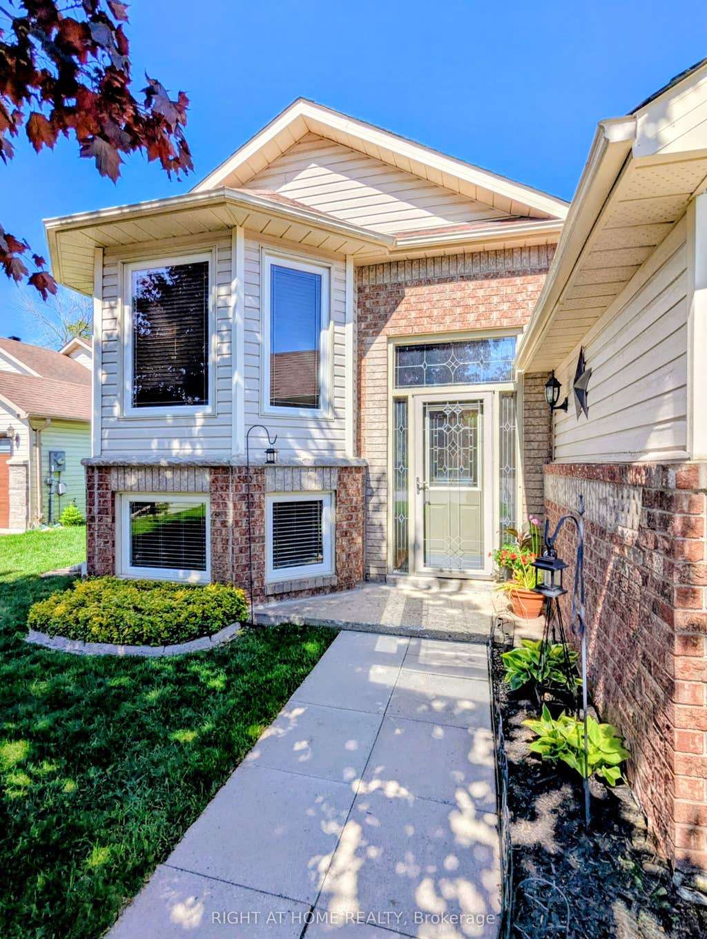 Photo of 22 Donald Crescent, Wasaga Beach, ON L9Z 1E1 (MLS # S13652458)