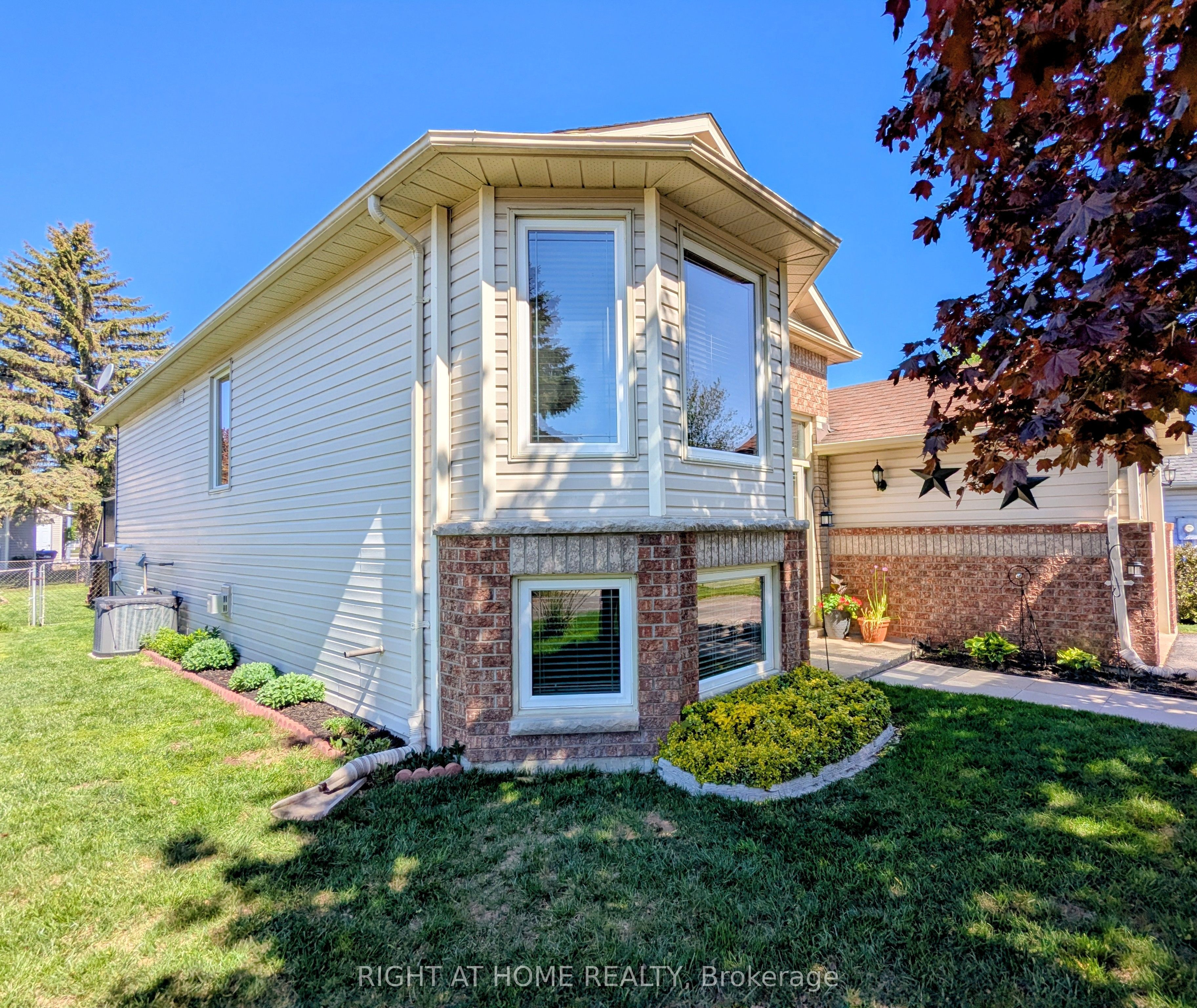22 Donald Crescent