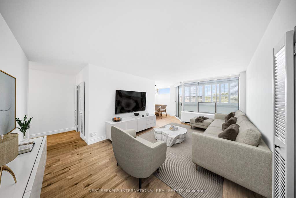 Photo of 60 Montclair Avenue #603, Toronto, ON M5P 1P7 (MLS # C13597204)