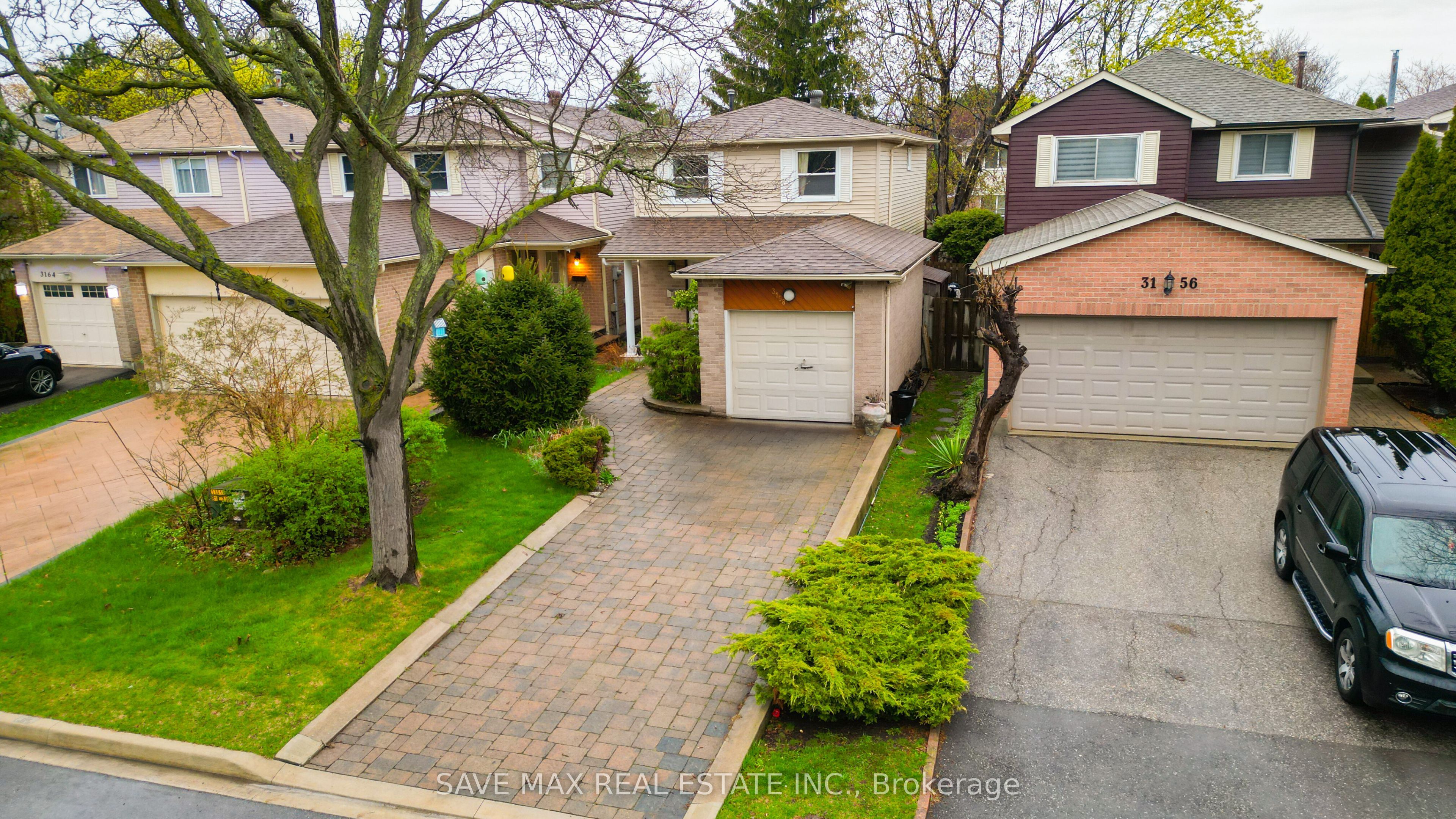 3158 Keynes Crescent
