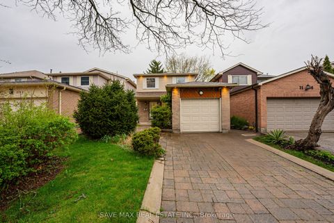 3158 Keynes Crescent Mississauga ON L5N 3A1