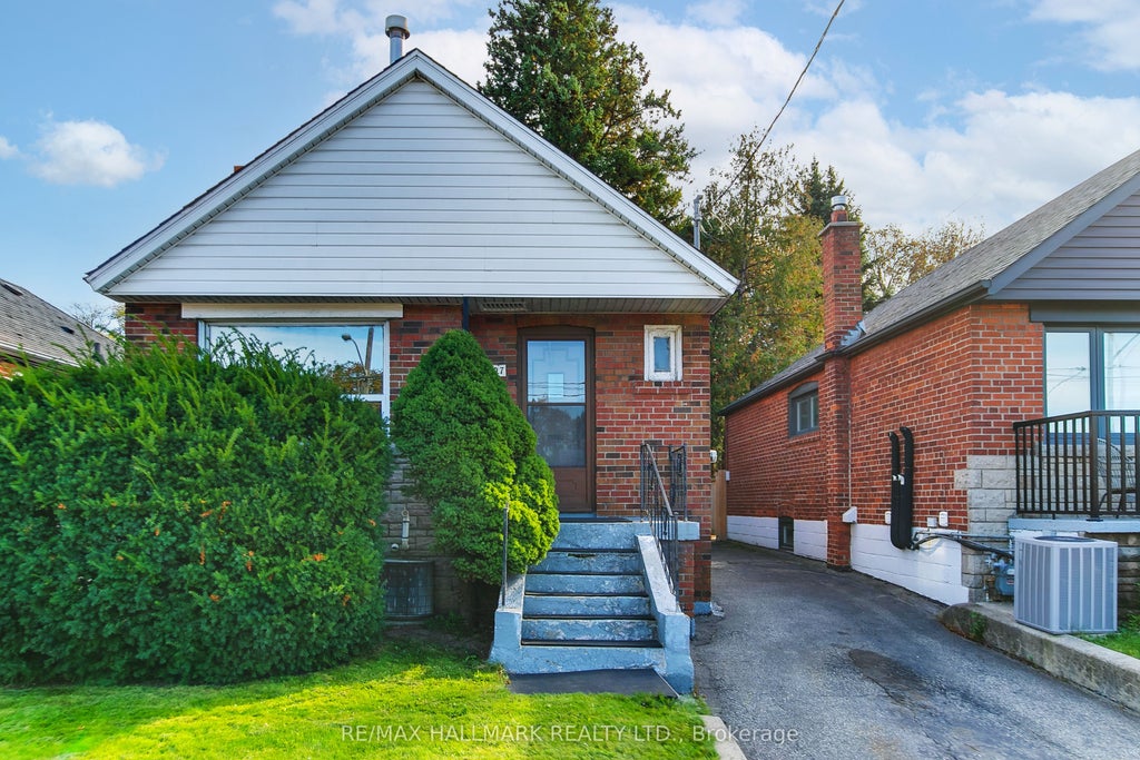 Photo of 2797 St Clair Avenue E, Toronto, ON M4B 1N1 (MLS # E14119546)