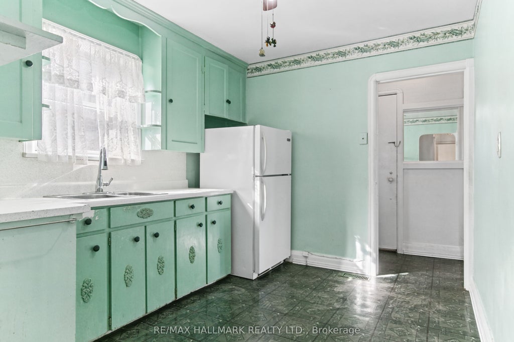 Photo of 2797 St Clair Avenue E, Toronto, ON M4B 1N1 (MLS # E14119546)