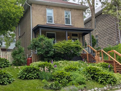 Photo of 629 Aylmer Street N, Peterborough, ON K9H 3X2 (MLS # X12682316)