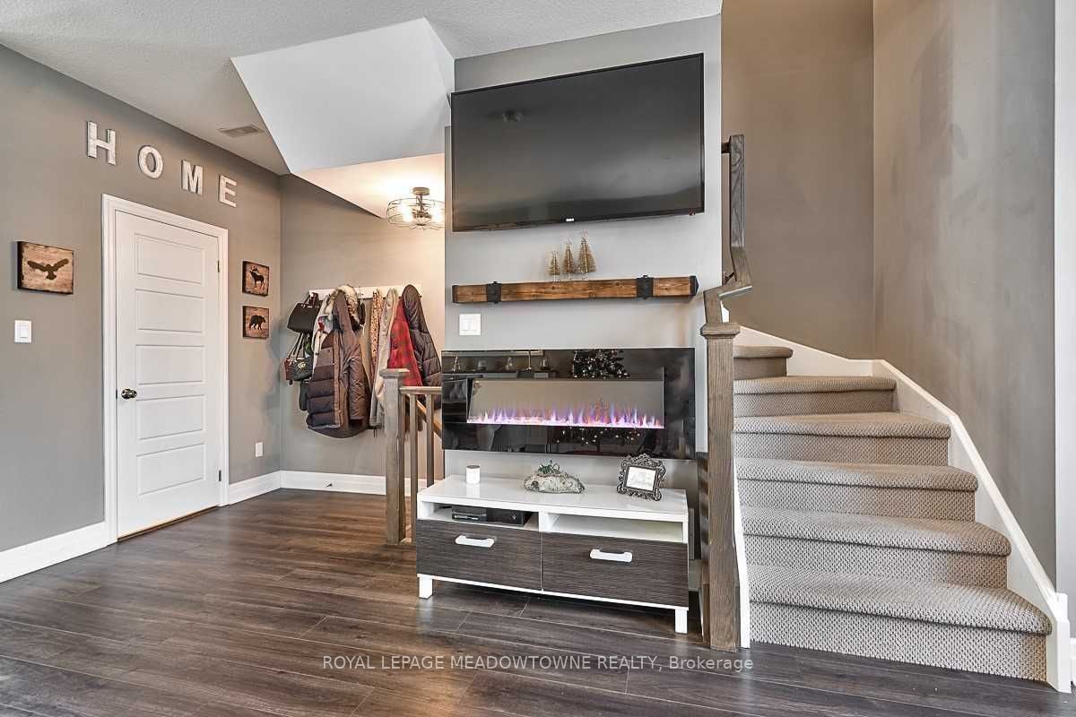 70 Plains Road W 23