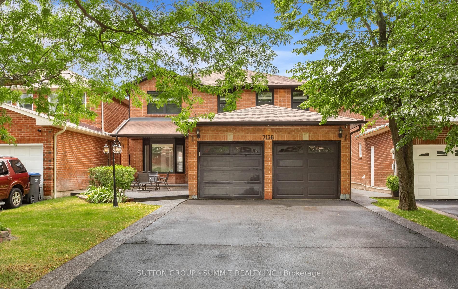 7136 Baywood Court