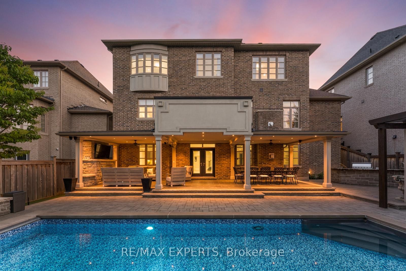 59 Sarracini Crescent E